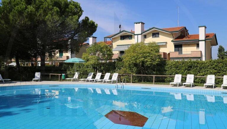 Residence Marco Polo Эраклея-Маре Экстерьер фото
